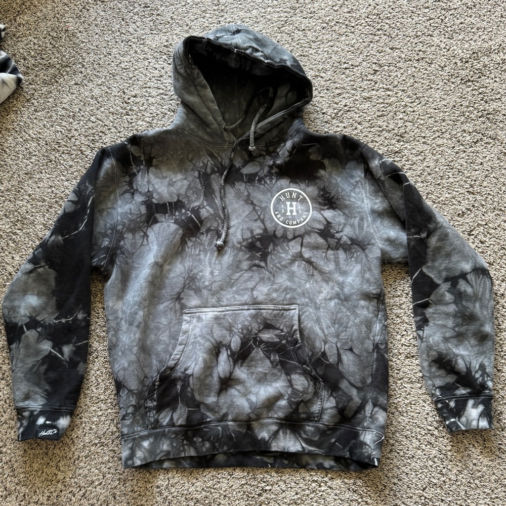 Hunt & Co. tie dye sweatshirt, unisex medium